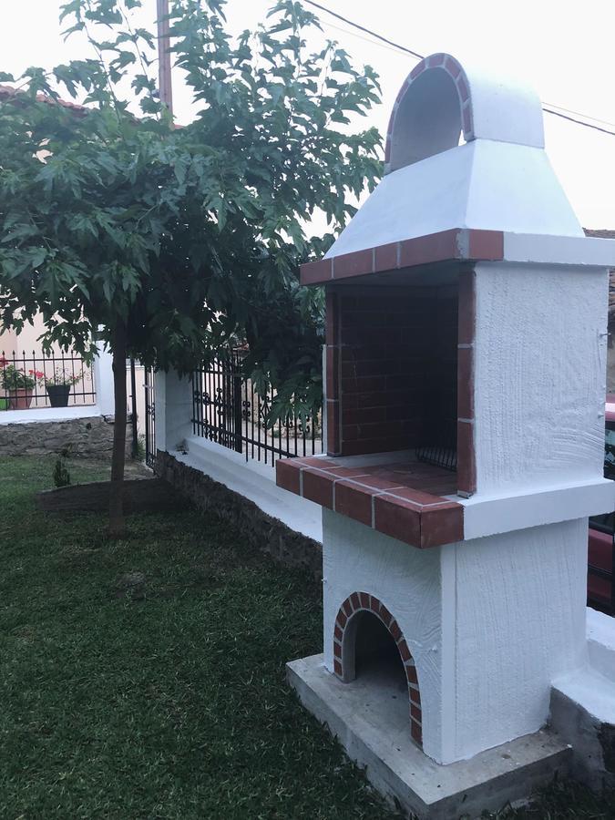 Kyr Gianni Mansion Βίλα Συκιά Εξωτερικό φωτογραφία